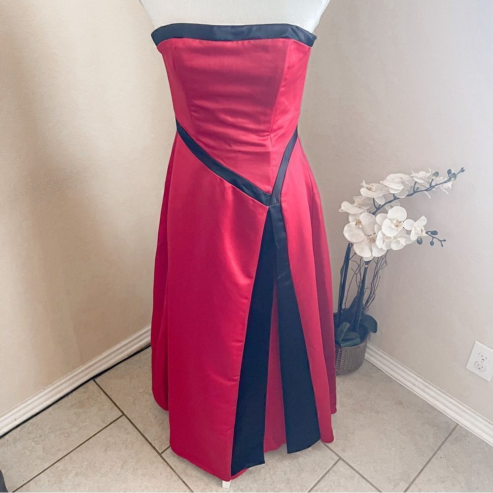 Vintage Let’s Fashion Red and Black Strapless Formal Party Dress Gown SZ XS